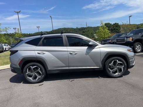 Certified 2023 Hyundai Tucson SEL w/ Convenience Package AWD/4WD image 2
