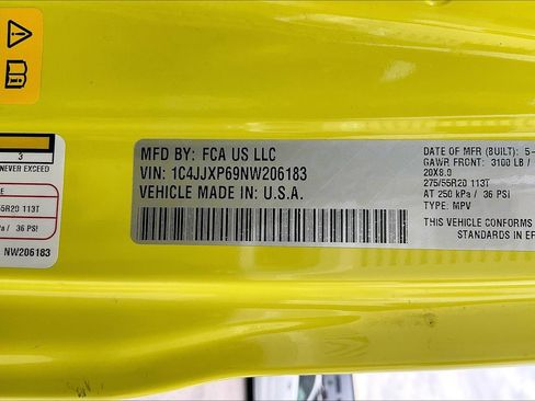 Used 2022 Jeep Wrangler Unlimited Sahara w/ Cold Weather Group AWD/4WD image 33