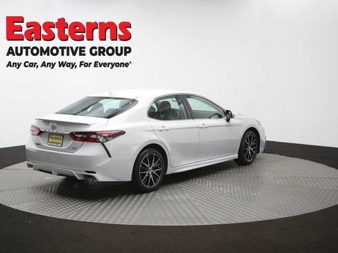 Used 2024 Toyota Camry SE w/ Cold Weather Package FWD image 39