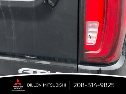 Used 2022 GMC Sierra 2500 AT4 AWD/4WD image 23
