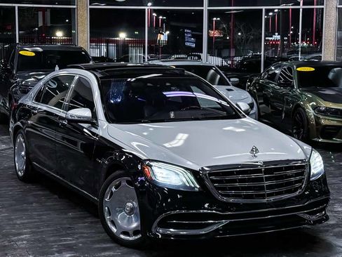 Used 2018 Mercedes-Benz Maybach S 560 4MATIC image 2