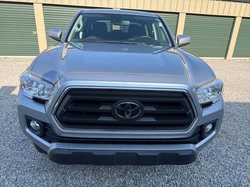 Certified 2022 Toyota Tacoma SR5 w/ Black Out Package (TMS) image 11