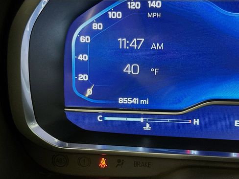 Used 2023 Chevrolet Tahoe LT image 13