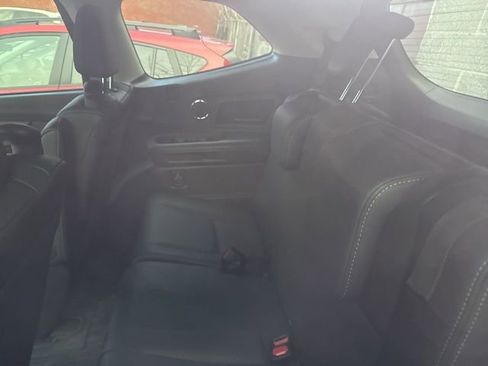 Used 2025 Subaru Ascent Touring image 8