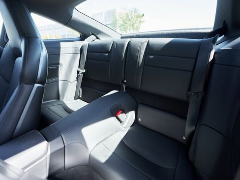 Used 2024 Porsche 911 Carrera 4S w/ Premium Package image 39