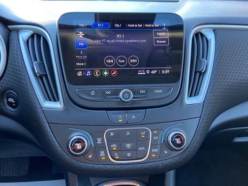 Used 2023 Chevrolet Malibu LT image 17