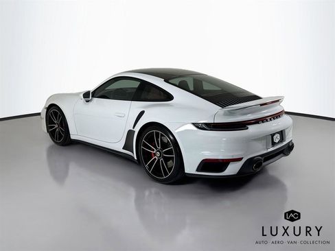 Used 2022 Porsche 911 GT3 RS image 8