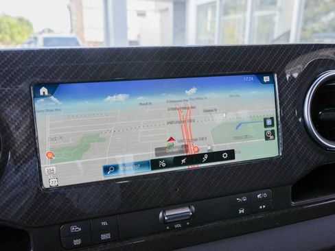 Used 2021 Mercedes-Benz Sprinter 2500 image 58