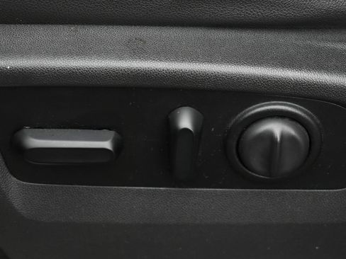 Used 2021 GMC Sierra 2500 AT4 w/ AT4 Premium Plus Package image 14