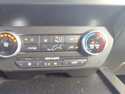 Used 2020 Ford Expedition XL image 27