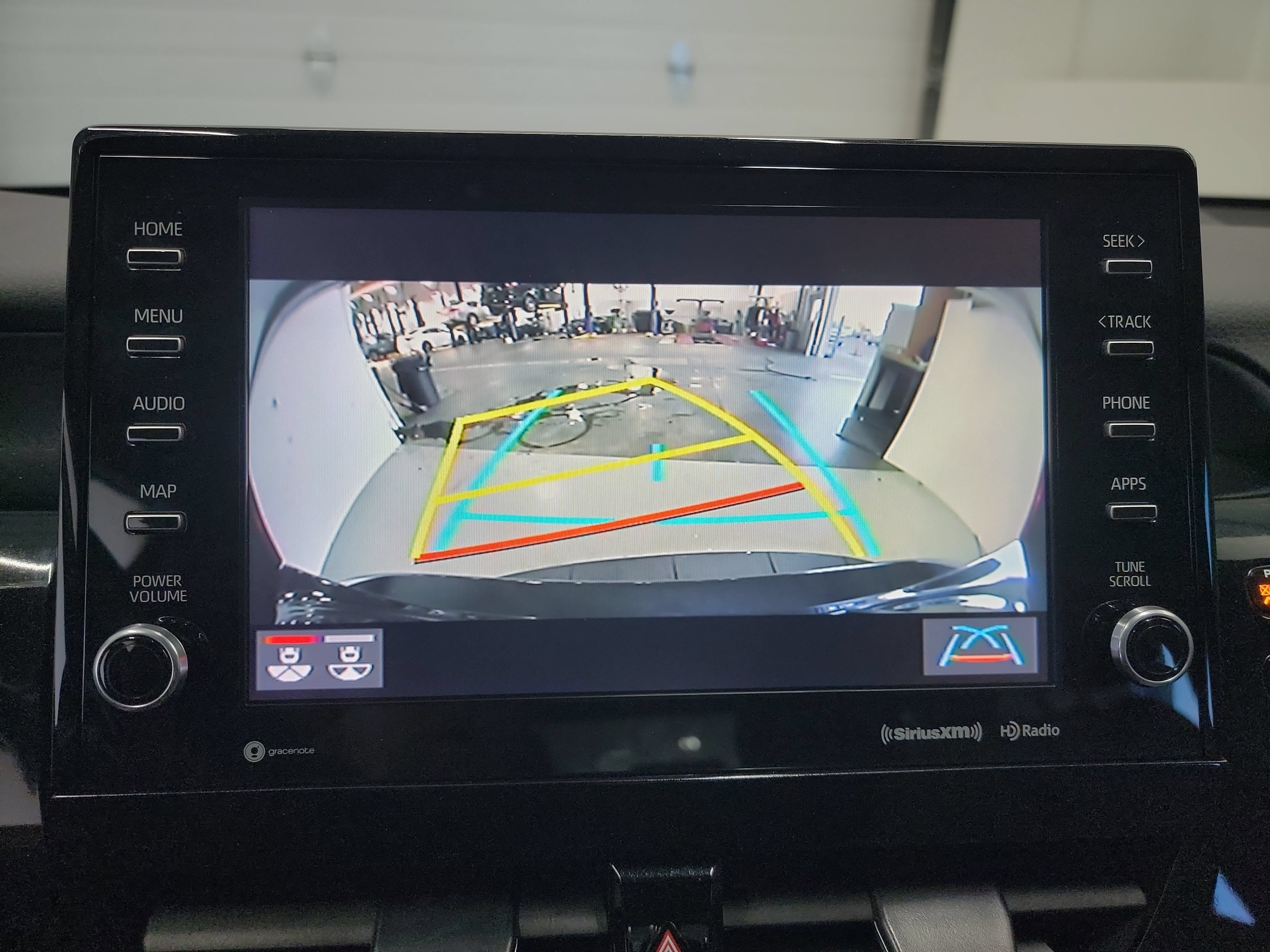 Used 2022 Toyota Camry XSE FWD image 23