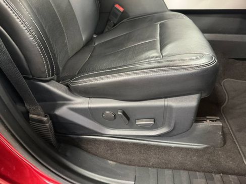 Used 2020 Ford F150 Lariat w/ Equipment Group 502A Luxury AWD/4WD image 17