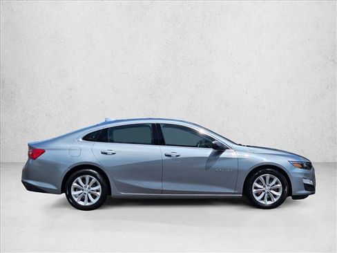 Used 2024 Chevrolet Malibu LT image 4