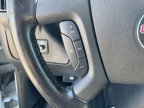 Used 2023 GMC Savana 2500 w/ Driver Convenience Package RWD image 13