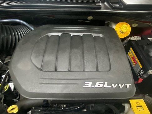 Used 2015 Dodge Grand Caravan SE w/ Quick Order Package 29E SE image 19