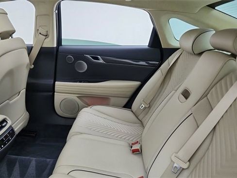 Used 2024 Genesis G80 3.5T Sport image 28