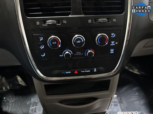 Used 2017 Dodge Grand Caravan SE w/ Power Window Group image 19