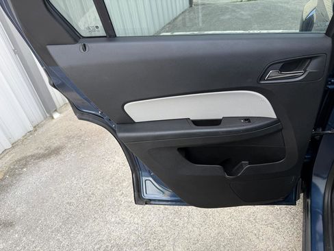 Used 2017 GMC Terrain SLE w/ Convenience Package FWD image 23