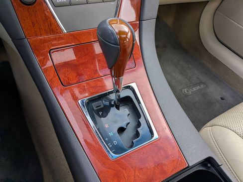 Used 2010 Lexus ES 350 image 28