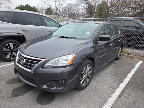 Used 2014 Nissan Sentra SR w/ SR Driver Package image 8