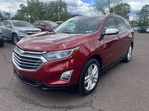 Used 2018 Chevrolet Equinox Premier AWD/4WD image 3