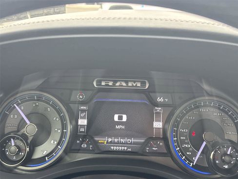 Used 2021 RAM 1500 Limited AWD/4WD image 27