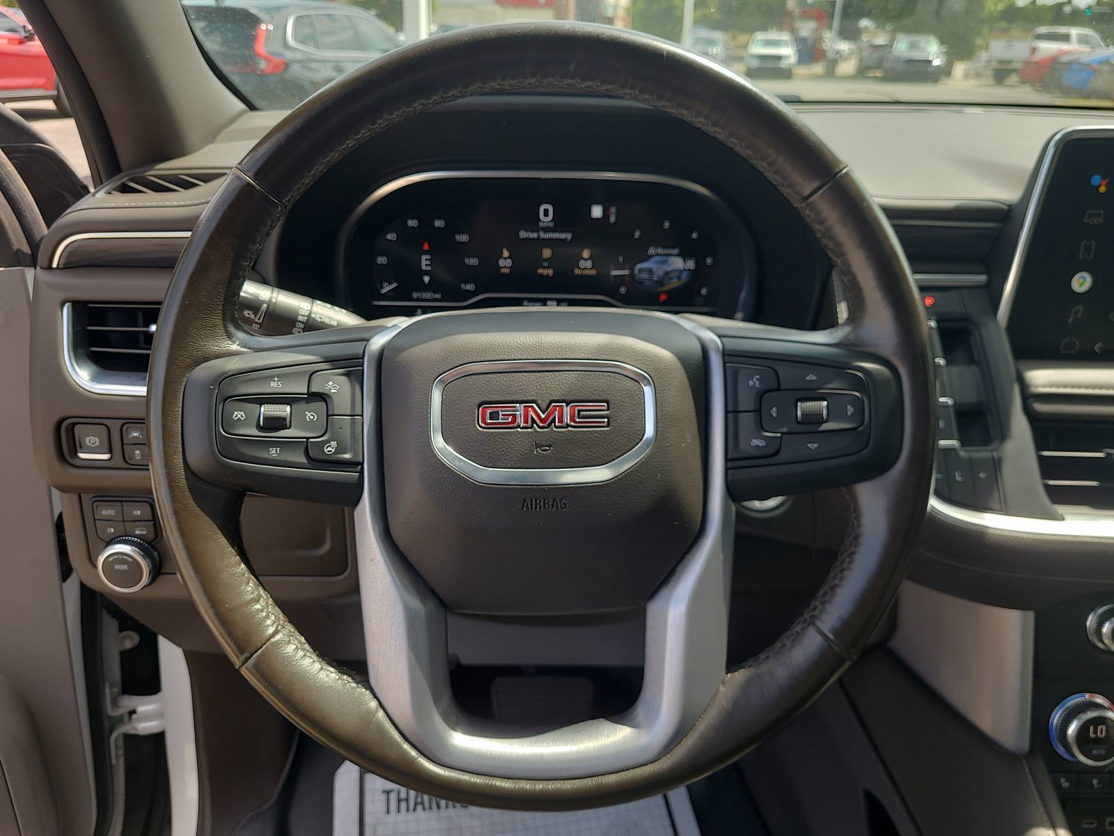 Used 2022 GMC Yukon SLT w/ SLT Premium Package AWD/4WD image 29