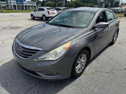 Used 2013 Hyundai Sonata GLS w/ Popular Equipment Pkg FWD image 3