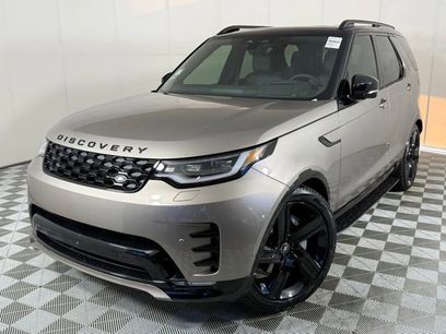 New 2026 Land Rover Discovery Dynamic SE