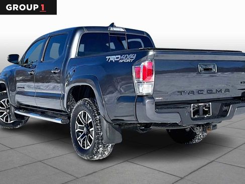 Used 2021 Toyota Tacoma TRD Sport image 12