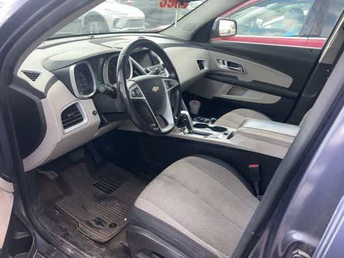 Used 2014 Chevrolet Equinox LT w/ Driver Convenience Package image 3