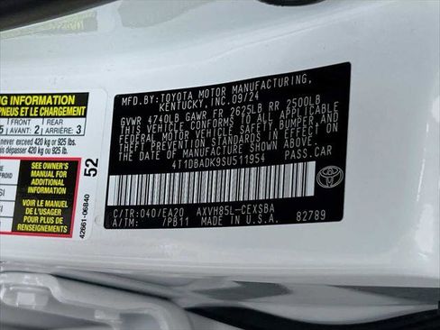 Certified 2025 Toyota Camry SE image 31