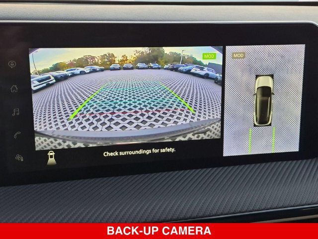 Certified 2025 Nissan Kicks SR AWD/4WD image 24
