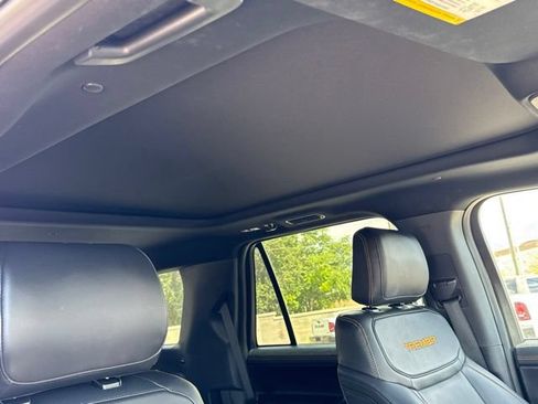 Used 2025 Ford Expedition Tremor AWD/4WD image 13