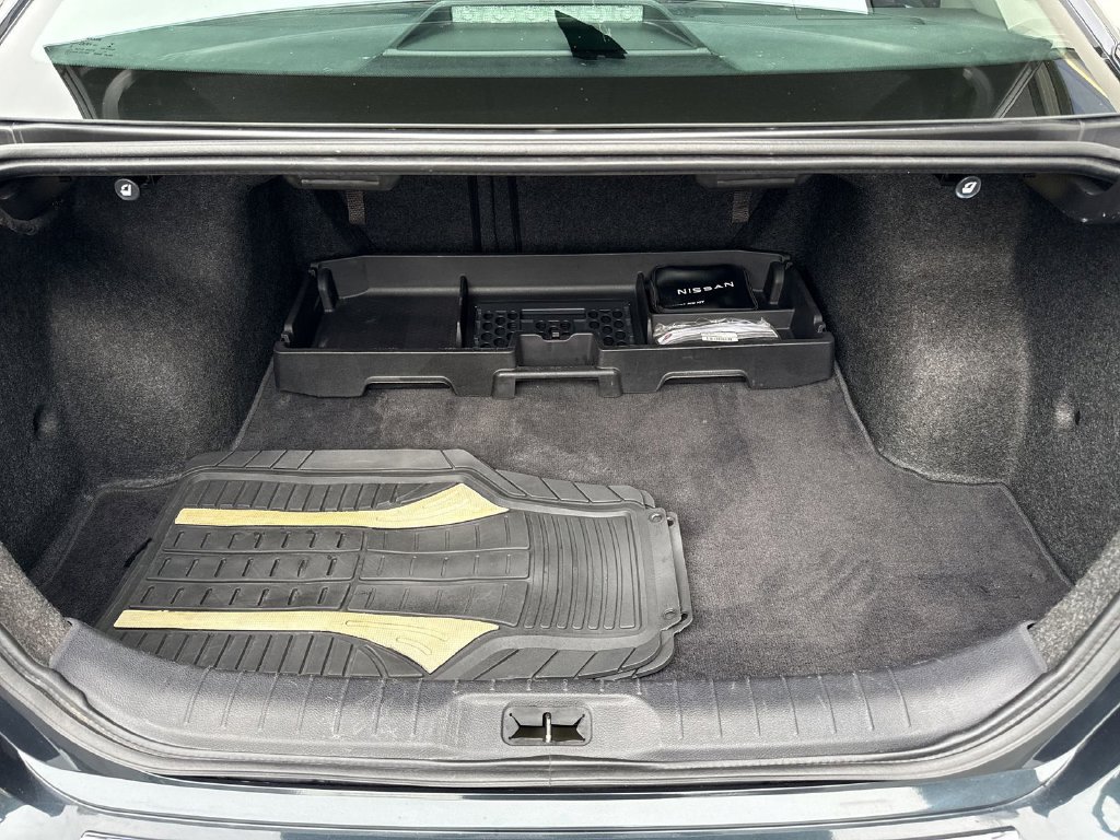 Used 2022 Nissan Altima 2.5 SV FWD image 18