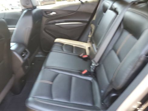Used 2024 Chevrolet Equinox Premier AWD/4WD image 15