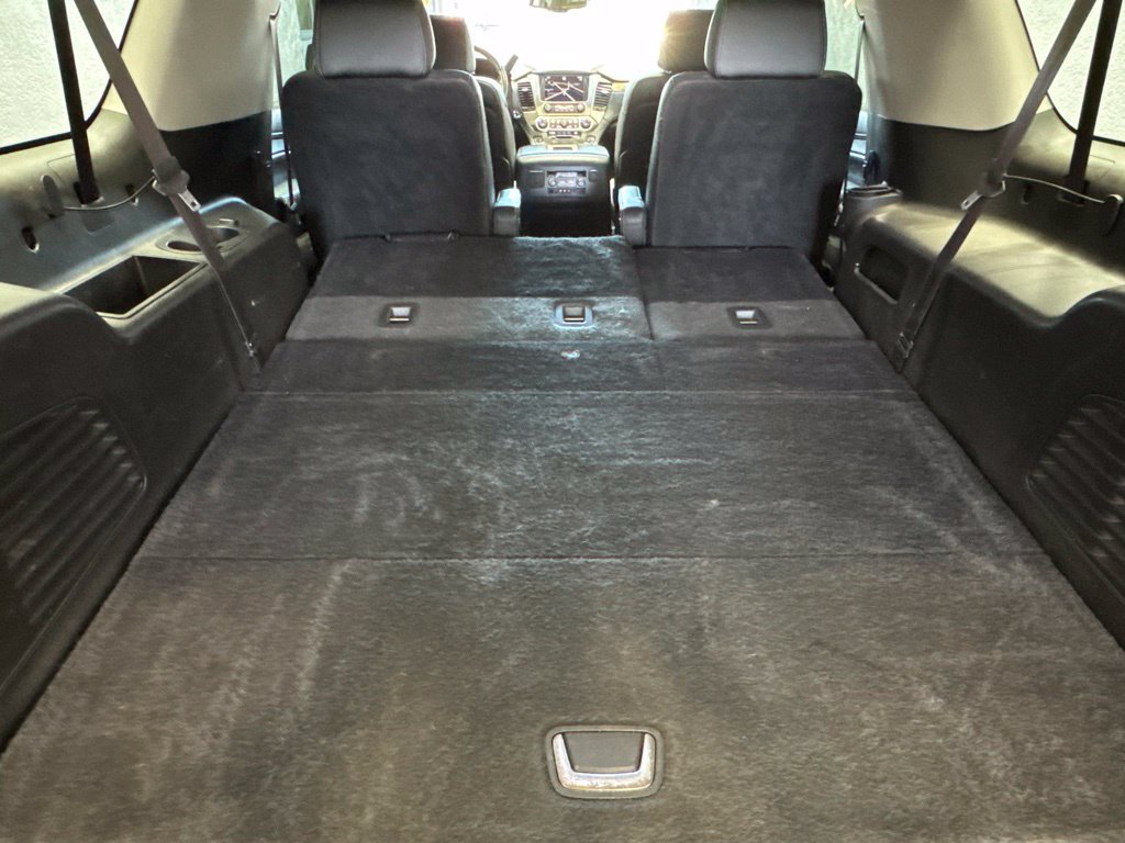 Used 2015 GMC Yukon XL Denali w/ Touring Package AWD/4WD image 30