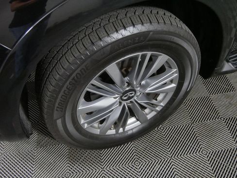 Used 2018 INFINITI QX80 4WD image 12