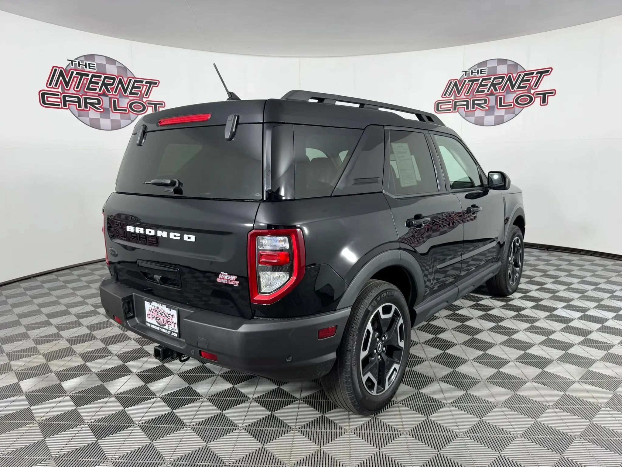 Used 2022 Ford Bronco Sport Outer Banks w/ Tech Package AWD/4WD image 7
