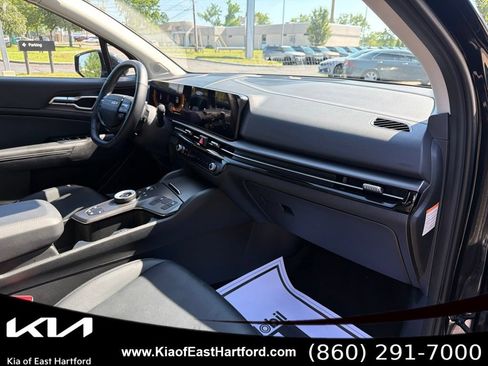 Certified 2026 Kia Sportage EX AWD/4WD image 12