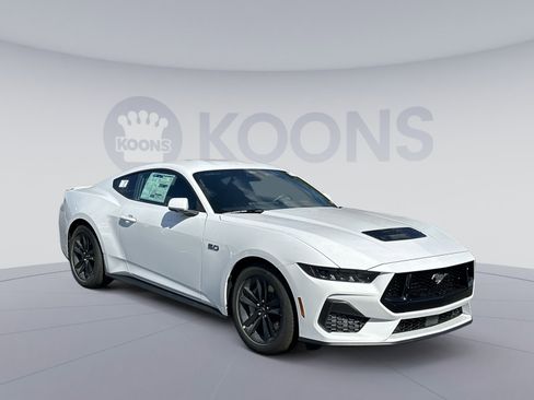 New 2025 Ford Mustang GT image 10