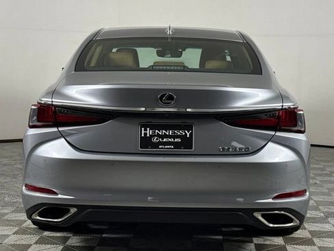 Used 2025 Lexus ES 350 w/ Premium Package FWD image 8