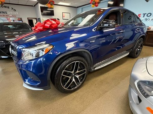 Used 2017 Mercedes-Benz GLE 43 AMG 4MATIC Coupe w/ Parking Assist Package image 7