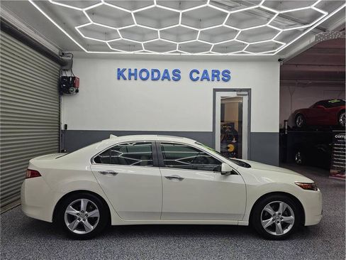 Used 2011 Acura TSX Sedan FWD image 5
