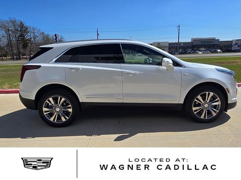 New 2026 Cadillac XT5 Premium Luxury image 6