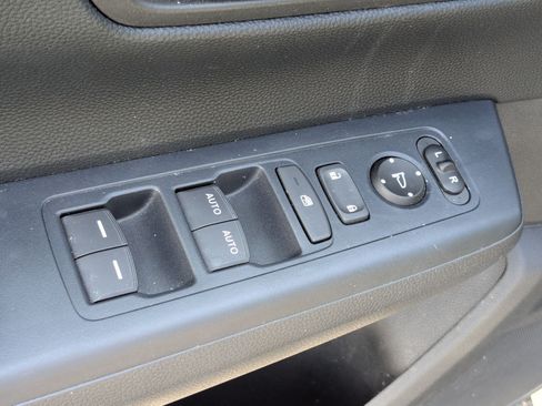 Used 2024 Honda CR-V Sport image 11