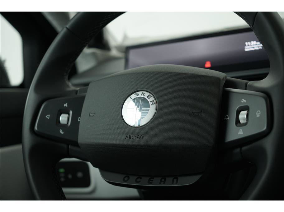 Used 2023 Fisker Ocean Extreme AWD/4WD image 30