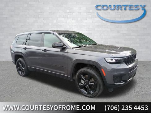 Used 2025 Jeep Grand Cherokee L Altitude AWD/4WD image 1