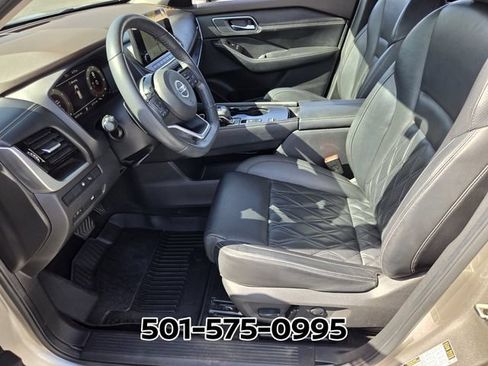 Used 2021 Nissan Rogue Platinum FWD image 10