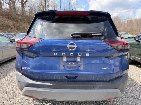 Used 2023 Nissan Rogue S AWD/4WD image 17
